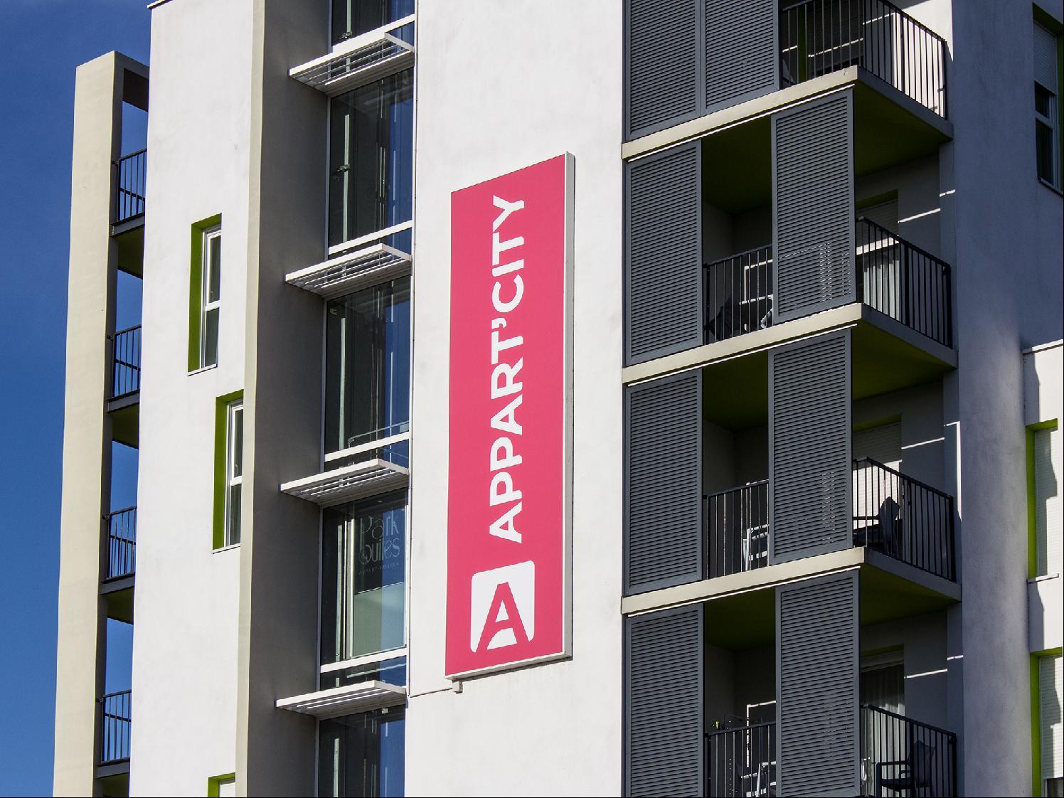 Appart'City Confort Tours Exterior photo